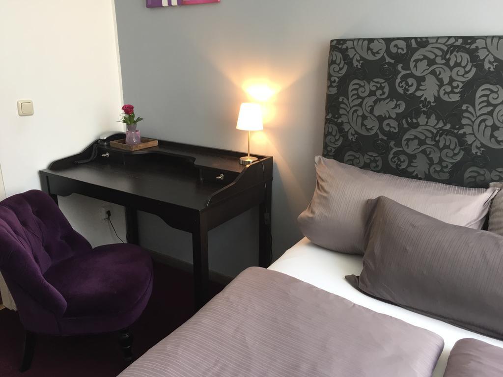 Hotel Heddernheimer Hof 3*