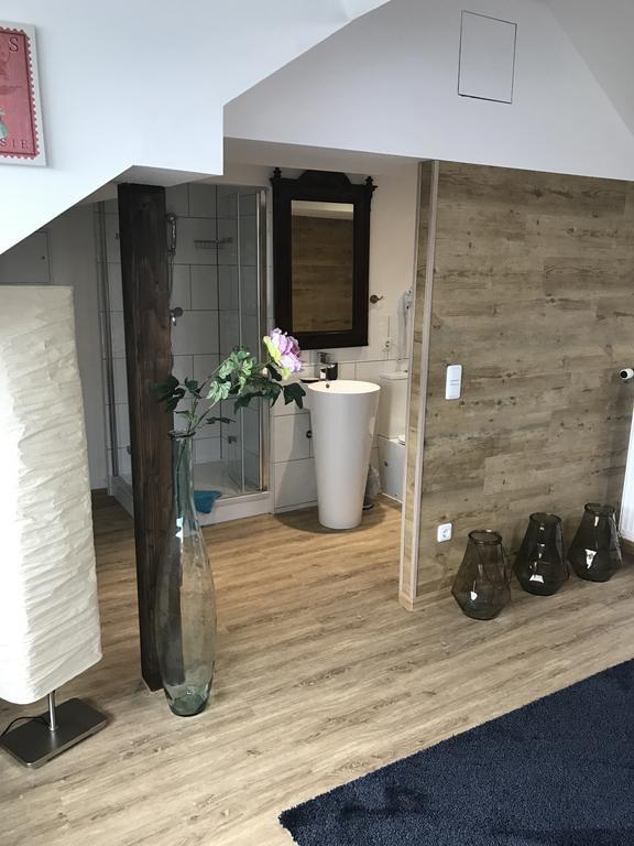 Heddernheimer Hof 3*